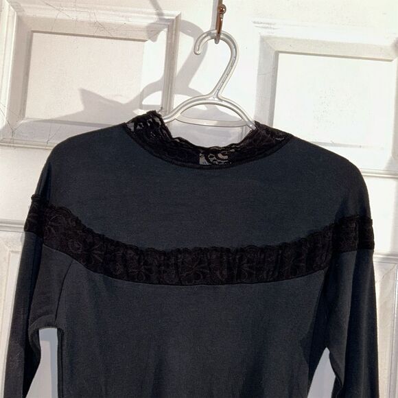 Elegant Black Lace Detail Dress by Avon Fashions - Picture 4 of 5